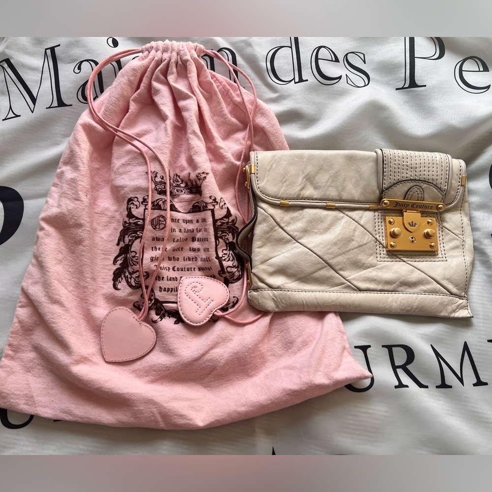 Juicy Couture clutch